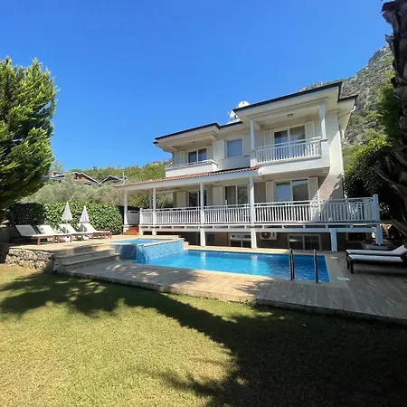 Gorgeous Family Pool In Gocek Apartment Göcek